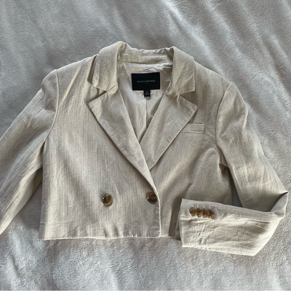 Banana Republic Cropped Linen Blazer